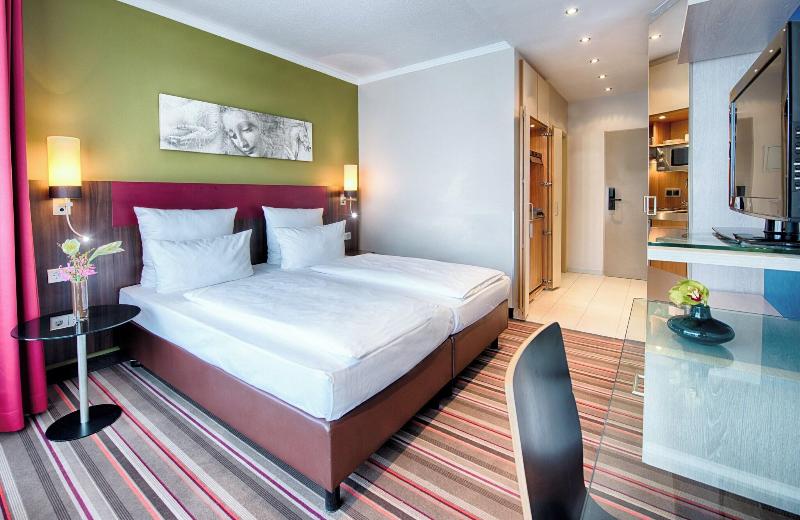 Leonardo Hotel & Residenz Muenchen - Oda