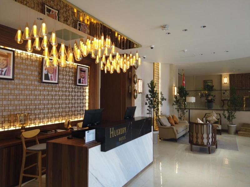 H Luxury Hotel Petra - Lobi