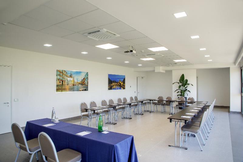 Simon Hotel Aprilia - Toplantı