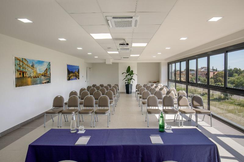 Simon Hotel Aprilia - Toplantı