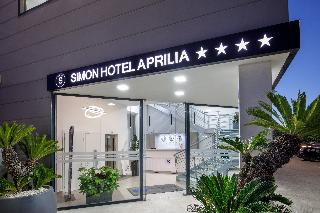Simon Hotel Aprilia otel fotoğrafı