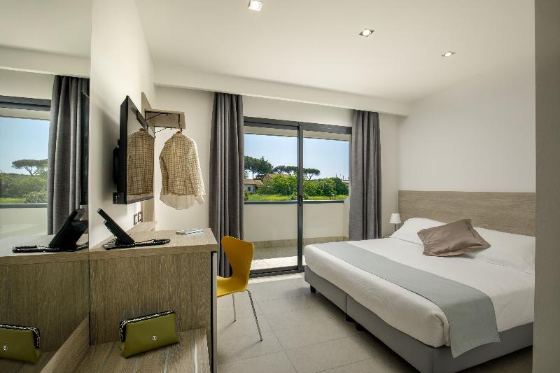 Simon Hotel Aprilia - Oda