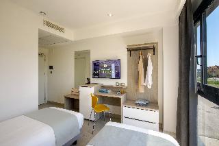 Simon Hotel Aprilia fotoÄŸrafÄ±