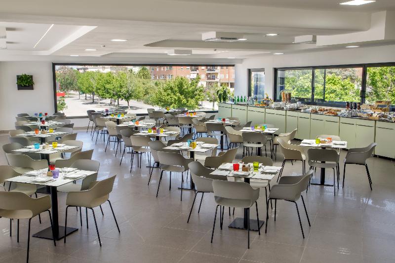 Simon Hotel Aprilia - Restoran