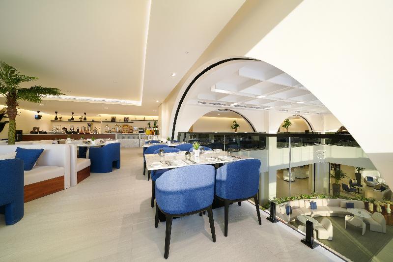Nova M Edge By Rotana - Restoran