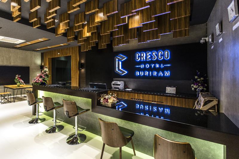 Cresco Hotel Buriram - Lobi