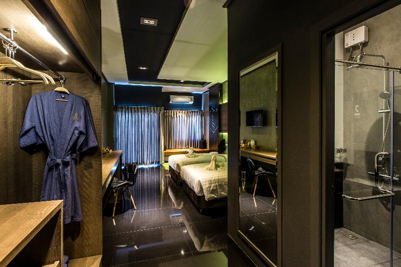 Cresco Hotel Buriram - Oda
