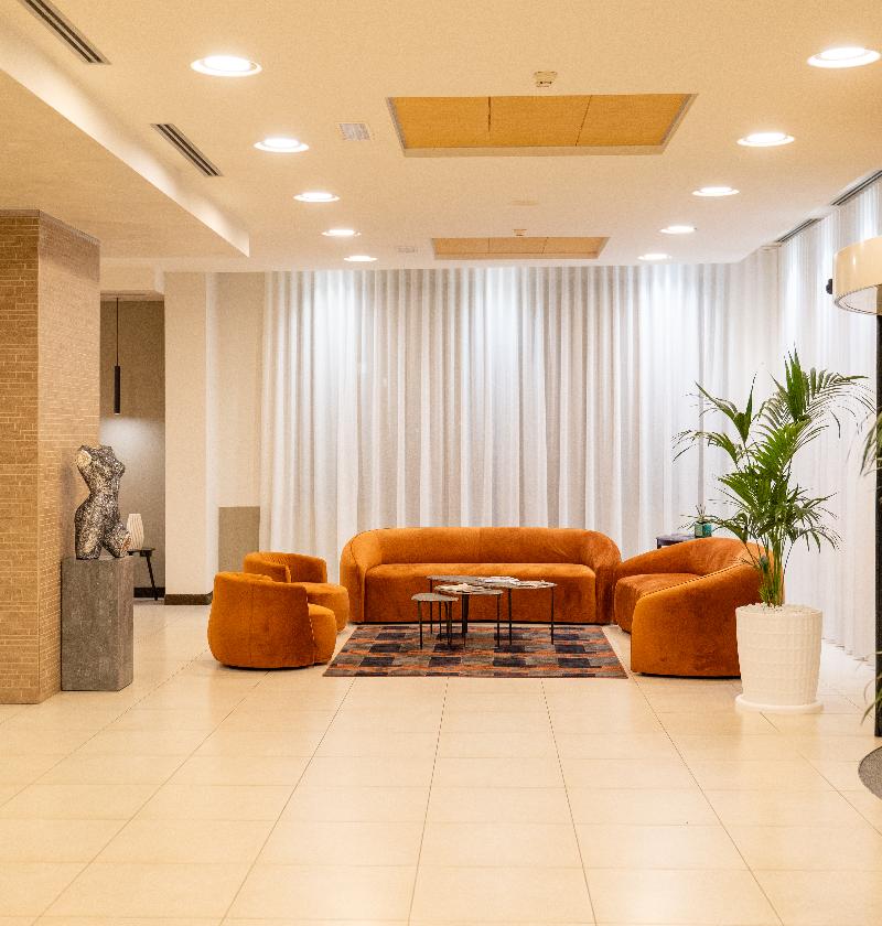 Nsm Palace Hotel - Lobi