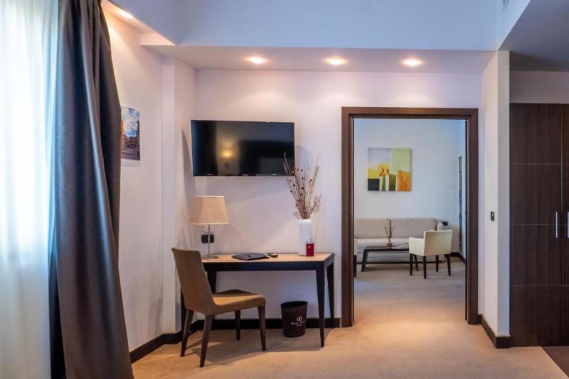 Nsm Palace Hotel - Oda
