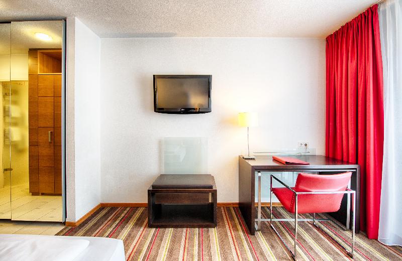 Leonardo Hotel Muenchen City West - Oda