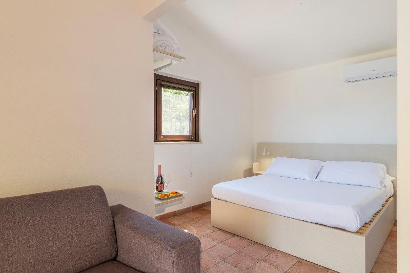 Q Resort Hotel - Oda