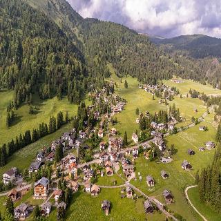 Club Del Sole Val Di Fiemme Easy Camping Village fotoÄŸrafÄ±
