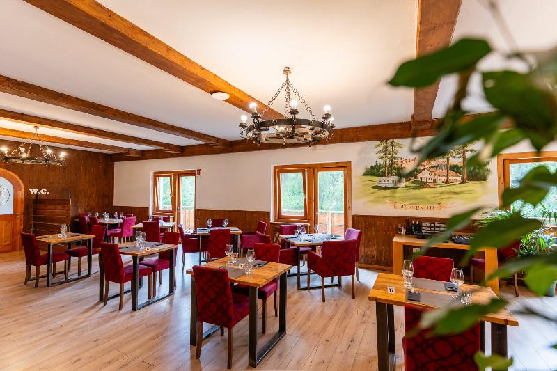 Club Del Sole Val Di Fiemme Easy Camping Village - Restoran