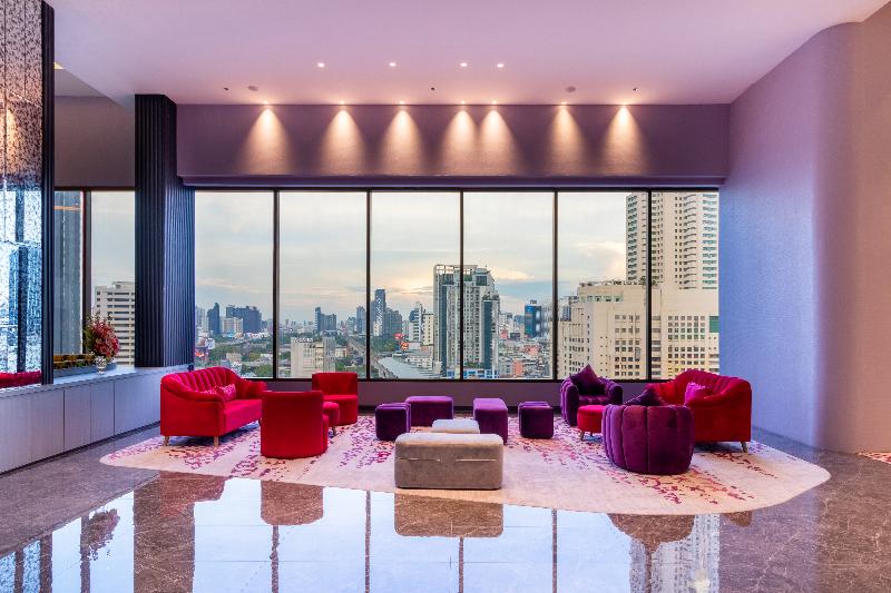 Queensland Hotel Bangkok - Lobi