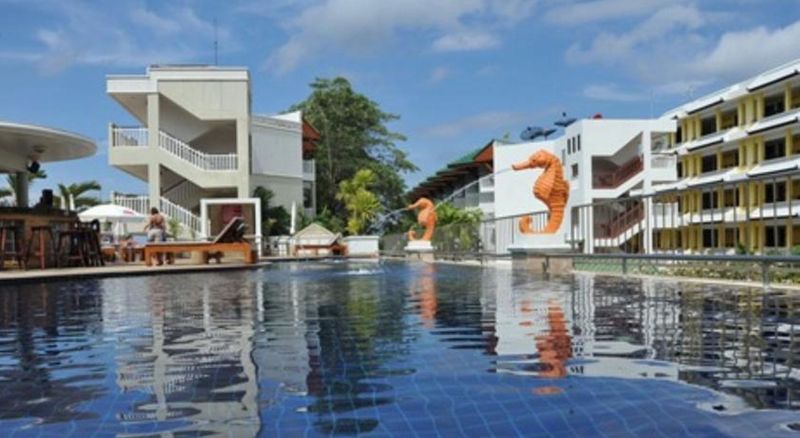 Karon Princess Hotel - Havuz
