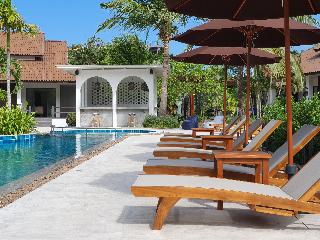 BLU PINE Villa & Pool Access fotoÄŸrafÄ±