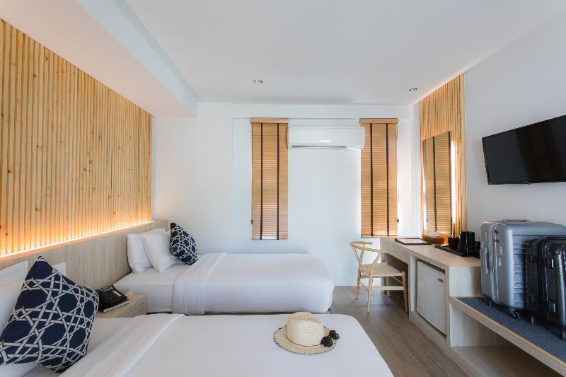 BLU PINE Villa & Pool Access - Oda