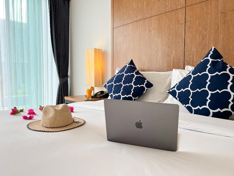 BLU PINE Villa & Pool Access - Oda