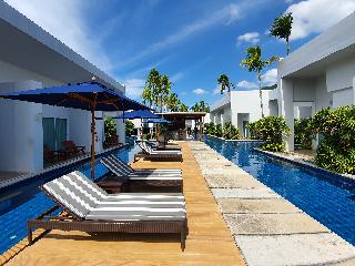 BLU PINE Villa & Pool Access fotoÄŸrafÄ±