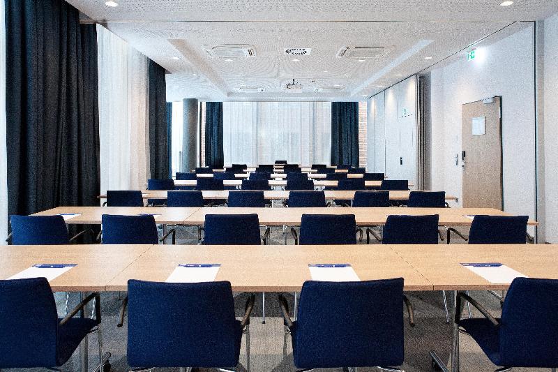 Holiday Inn Express & Suites Monheim am Rhein - Toplantı