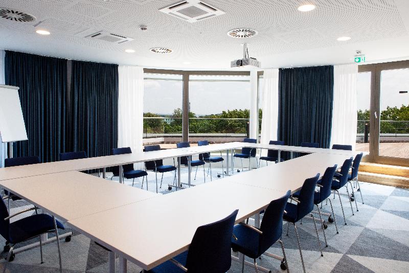 Holiday Inn Express & Suites Monheim am Rhein - Toplantı
