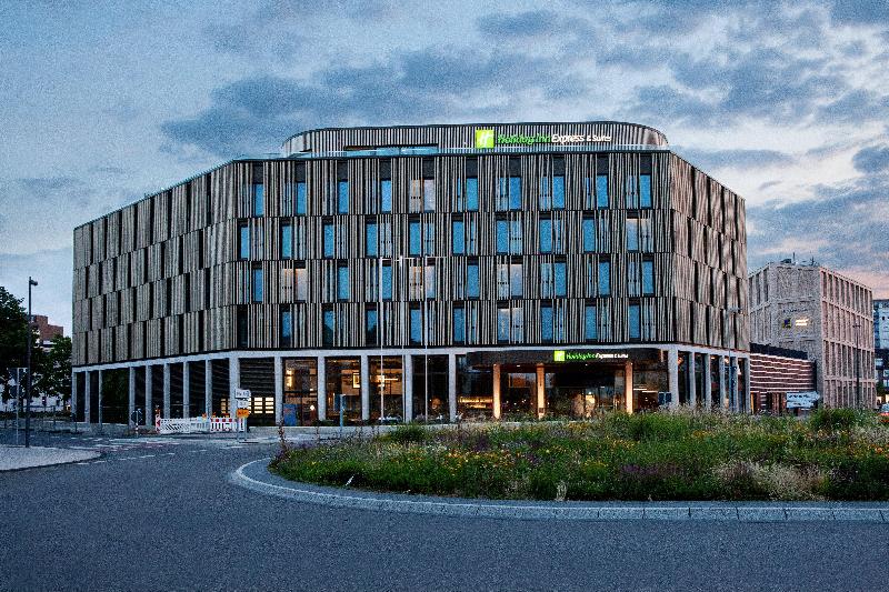 Holiday Inn Express & Suites Monheim am Rhein - Genel