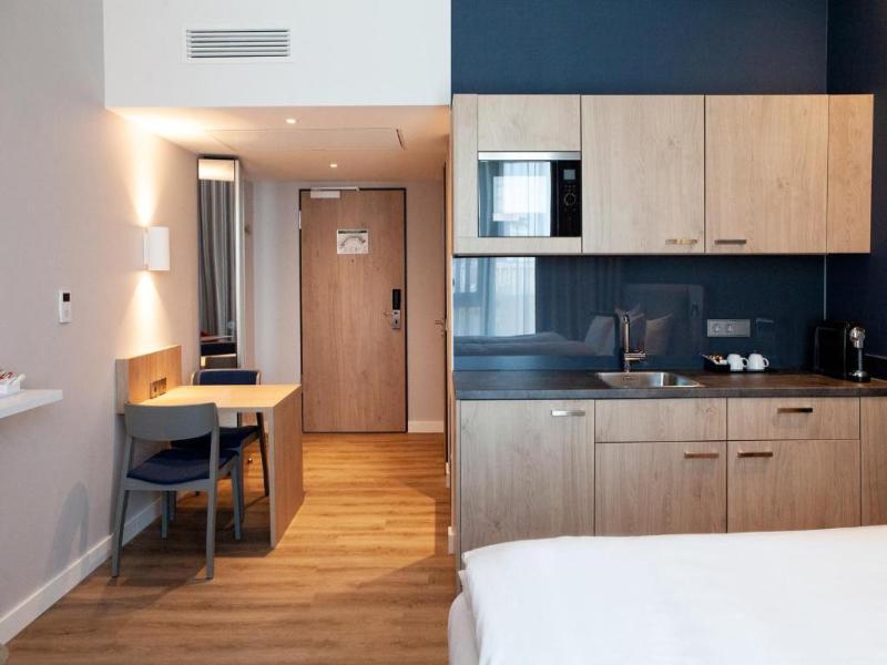 Holiday Inn Express & Suites Monheim am Rhein - Oda