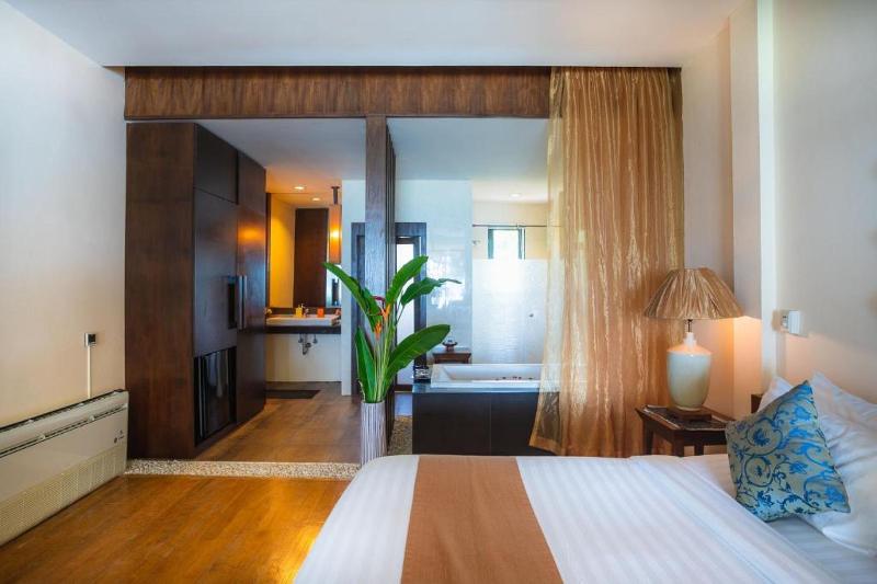 Koh Chang Cliff Beach Resort - Oda