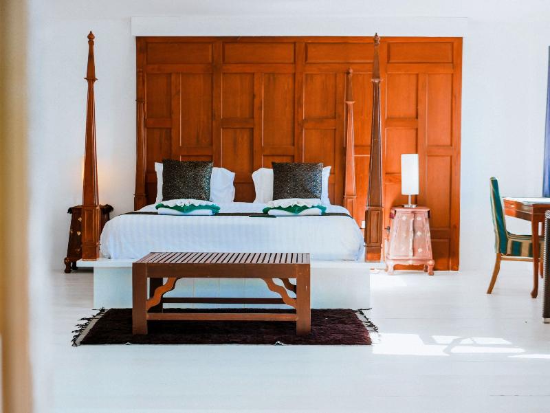 Koh Chang Cliff Beach Resort - Oda