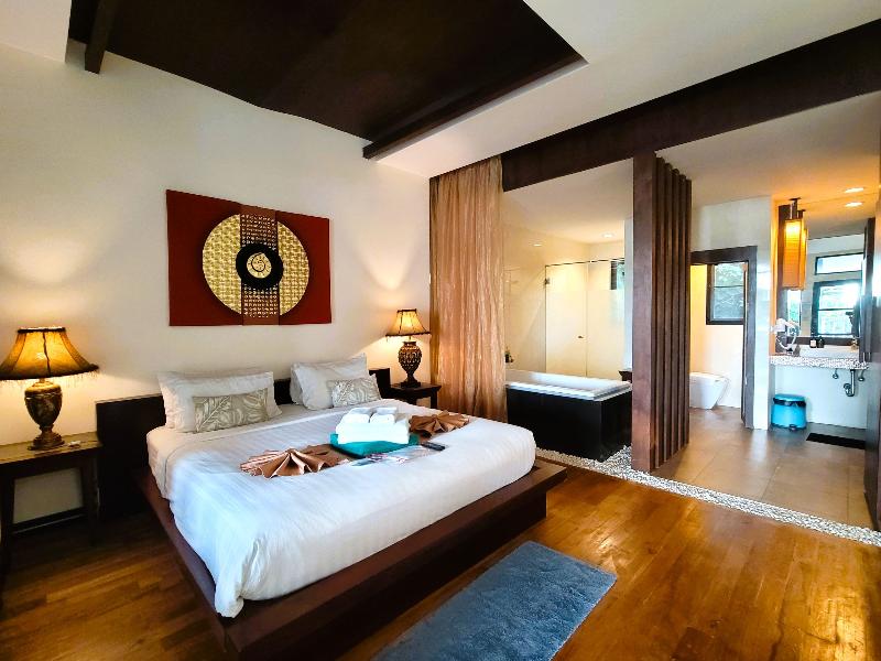 Koh Chang Cliff Beach Resort - Oda