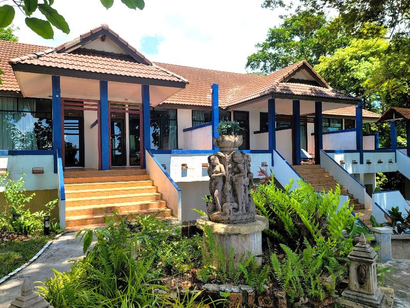 Koh Chang Cliff Beach Resort - Oda