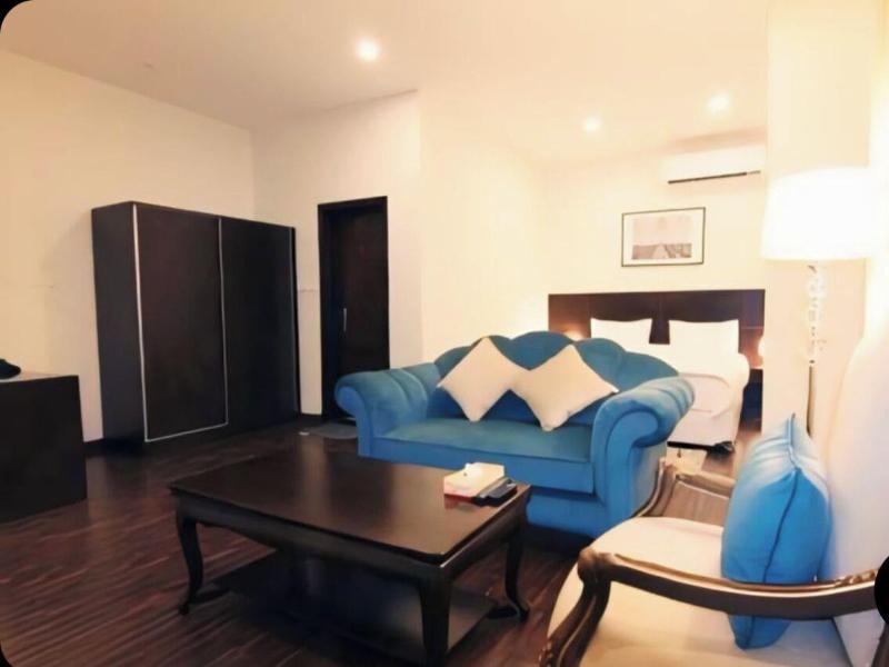 Towlan Al Rawdah Serviced Apartments - Oda