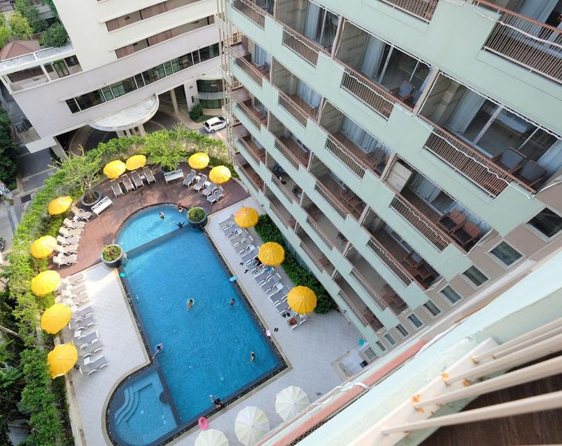 Long Beach Cha Am Hotel - Havuz