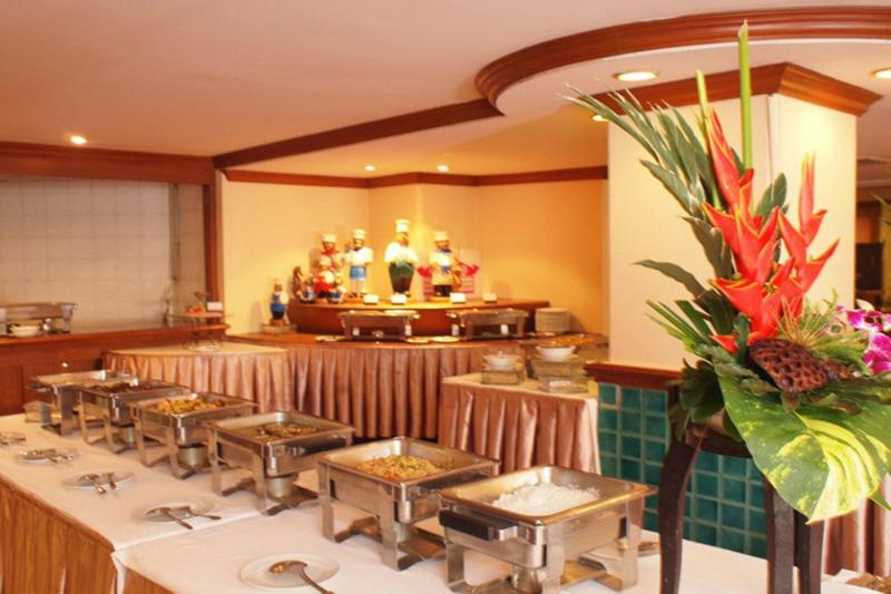 Long Beach Cha Am Hotel - Restoran