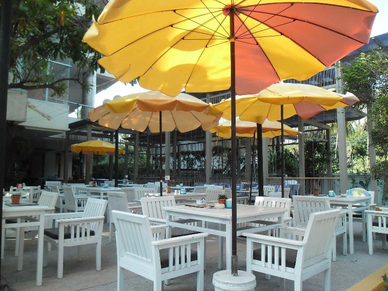 Long Beach Cha Am Hotel - Restoran