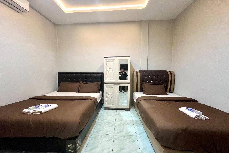 Gratia Guesthouse Syari'ah By Zuzu - Oda