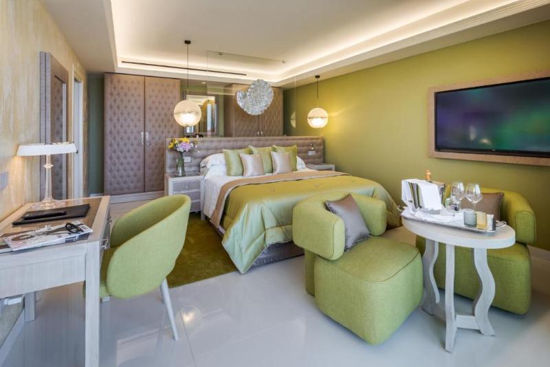Cala Beach Resort - Oda