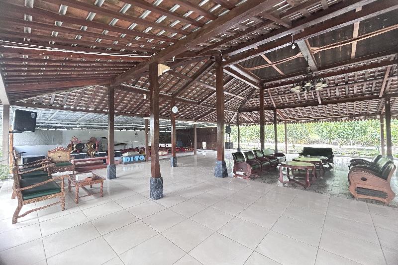 Annet Homestay Yogyakarta By Zuzu - Lobi