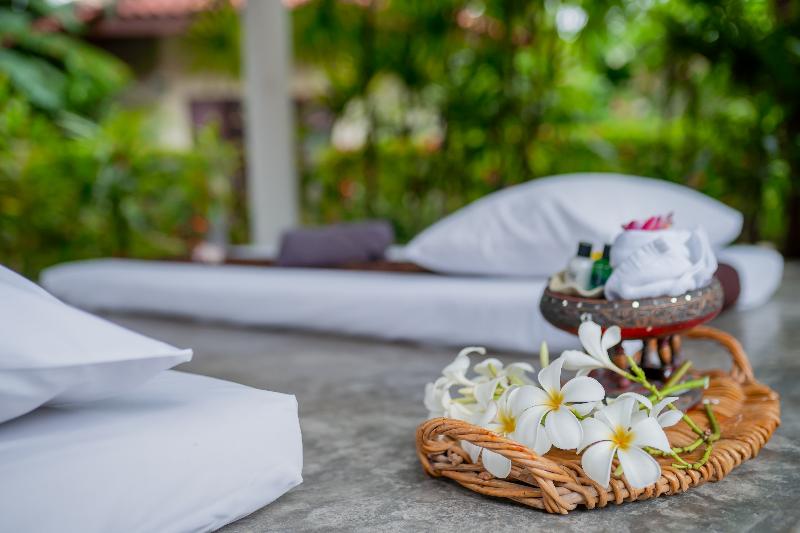 Phuket Leelavadee Hua Ting Resort - Aktivite