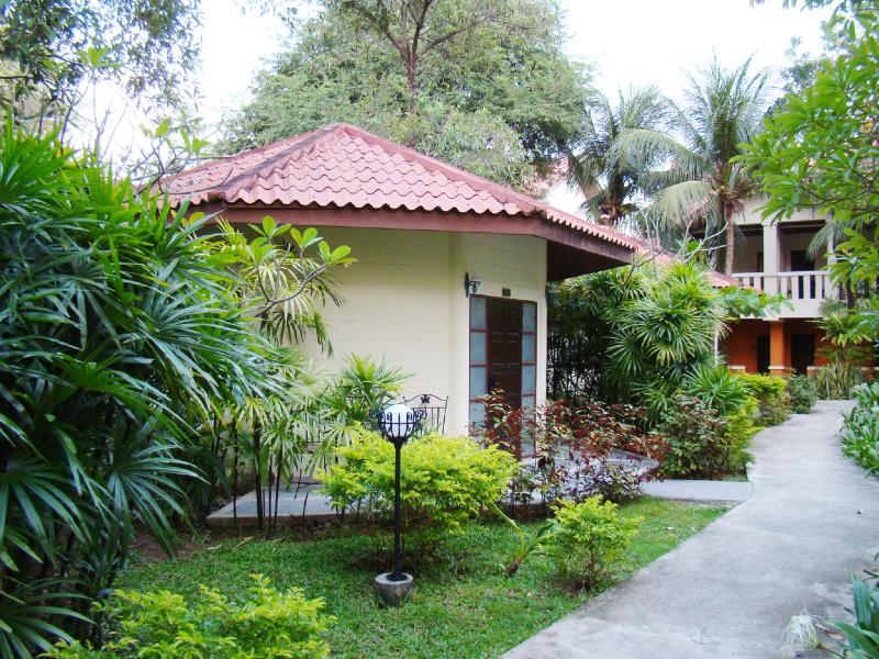 Phuket Leelavadee Hua Ting Resort - Oda