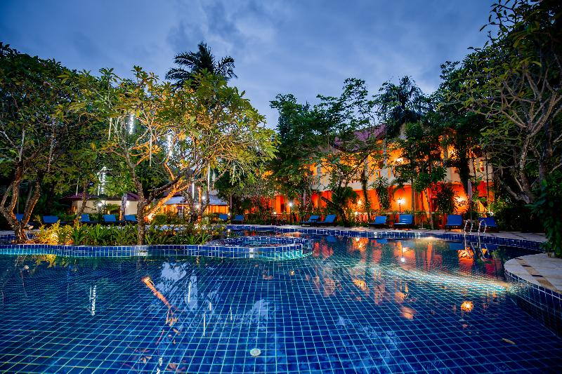 Phuket Leelavadee Hua Ting Resort - Havuz