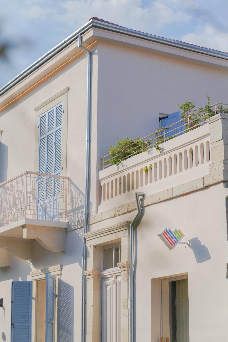 Heart Hotel - Genel
