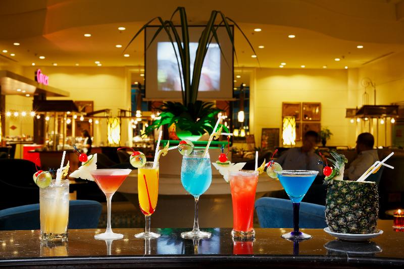Centara Hotel Hat Yai - Bar