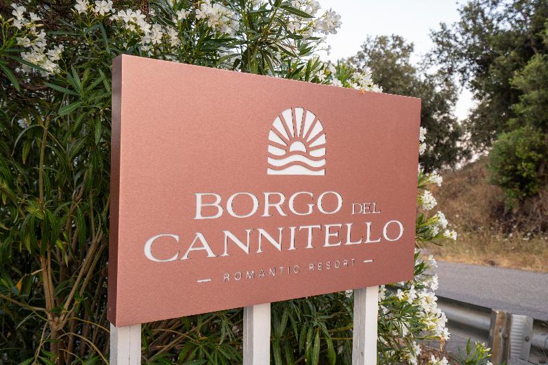 Borgo Del Cannitello Romantic Boutique Resort - Lobi