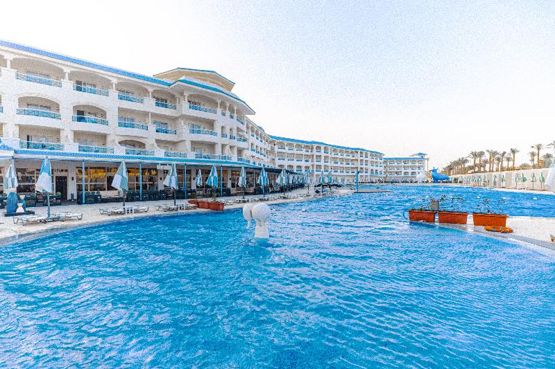 Flow Spectrum Resort - Havuz