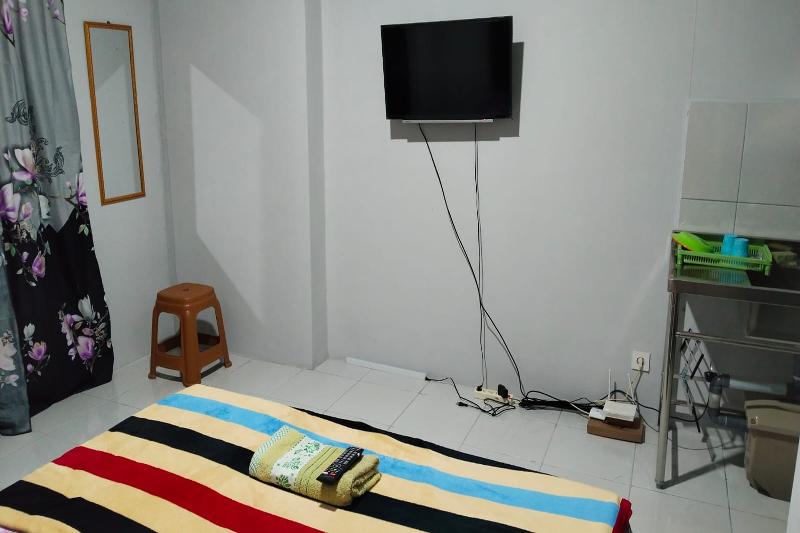 Riverdale Cikarang By Veto Rooms By Zuzu - Oda