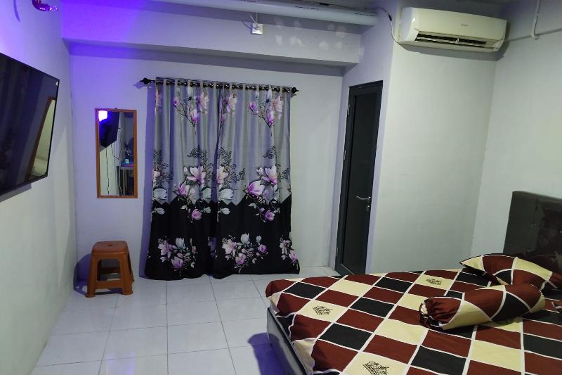 Riverdale Cikarang By Veto Rooms By Zuzu - Oda