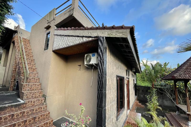 Mongan Homestay Beside The Belulang Hot Spring - Genel