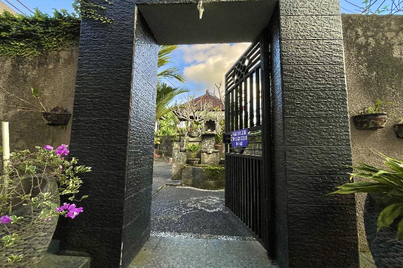 Mongan Homestay Beside The Belulang Hot Spring - Genel