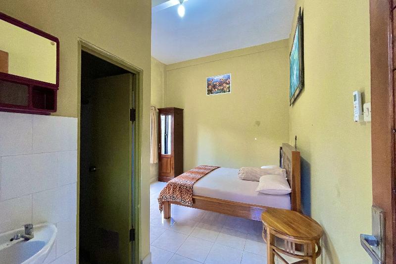 Mongan Homestay Beside The Belulang Hot Spring - Oda